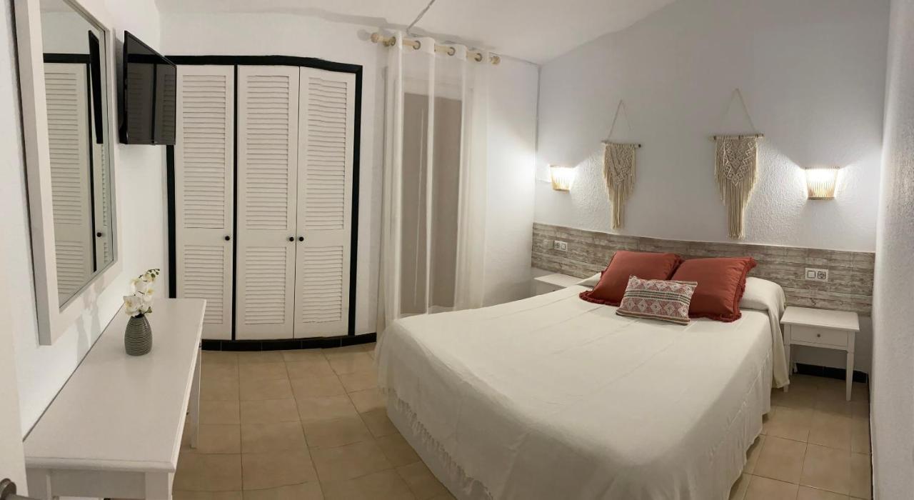 Apartamento 7 Palmeras Ciutadella  Buitenkant foto
